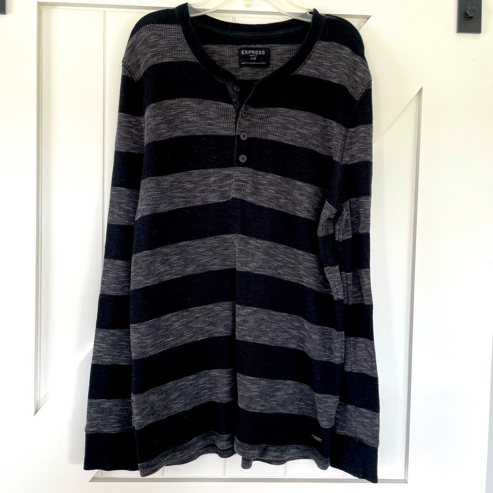Express thermal Henley shirt
